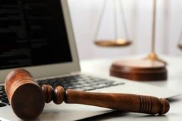 برگزاری ۲ دادگاه علنی برخط