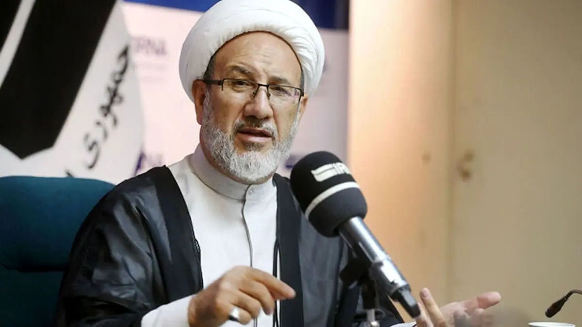 درخواست انتشار تعدادی از احکامی که عروس کاظم صدیقی وکالت آنها را برعهده داشته است