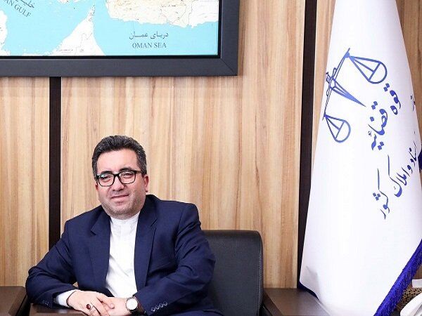 جامعه دانشگاهی برای اجرای قانون الزام به میدان بیاید